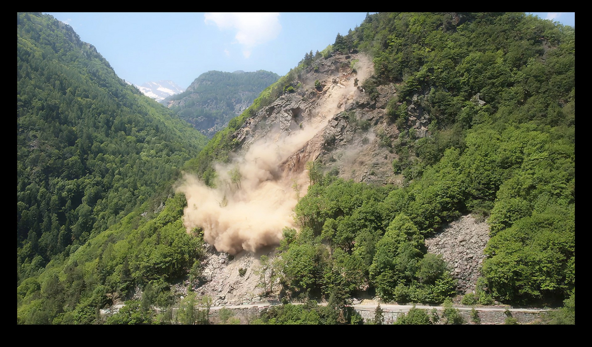 Video_frame_Andrea Botto_Landscape as Performance 2022_still da video_04